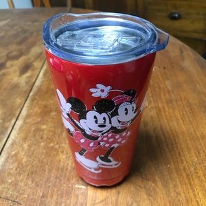 NEW! Adorable Skating Mickey and Minnie tumbler